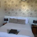 Гостевой дом Ellerbrook House 4*