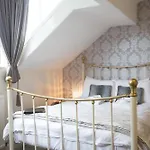 Ellerbrook House Гостевой дом 4*