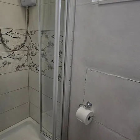 Гостевой дом Ellerbrook House 4*