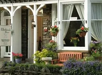 Ellerbrook House Guest house 4*