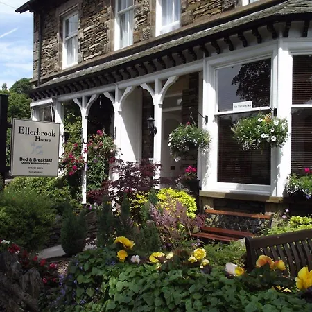 Guest house Ellerbrook House